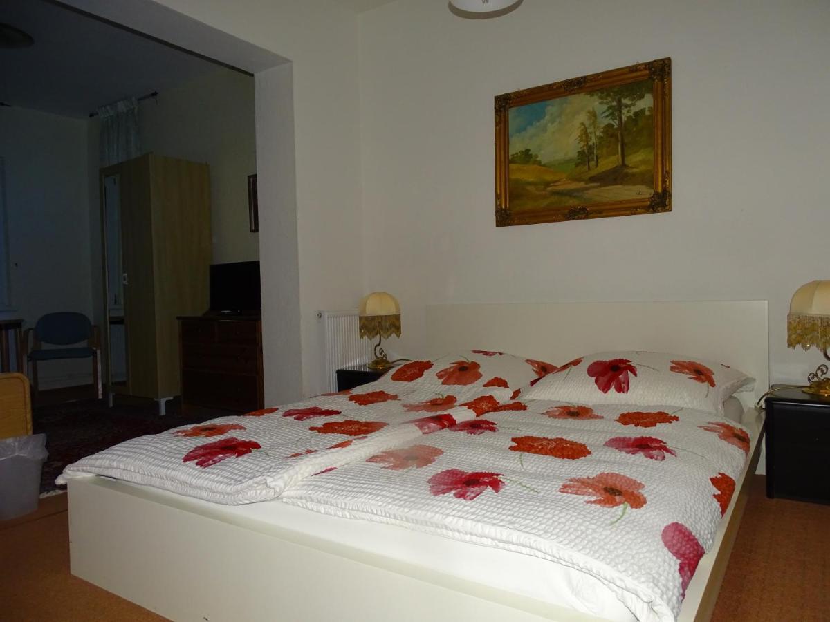 Отель Gasthof Blaues Haus Bastorf Номер фото